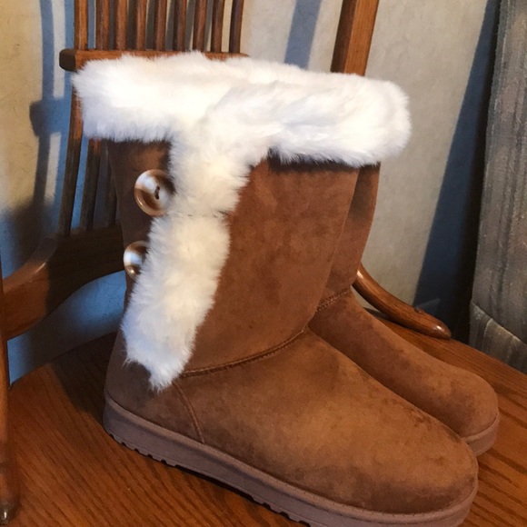 SO Shoes - SO Abigail boots size 9